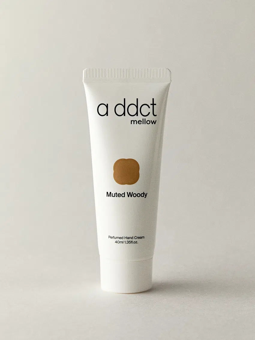 에이딕트 멜로우 퍼퓸 핸드크림 뮤티드 우디 40ml
