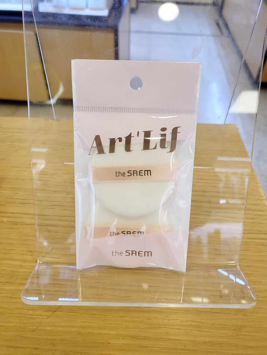 The Saem Art'Lif Compressed Flocking Round Puff (30pcs)