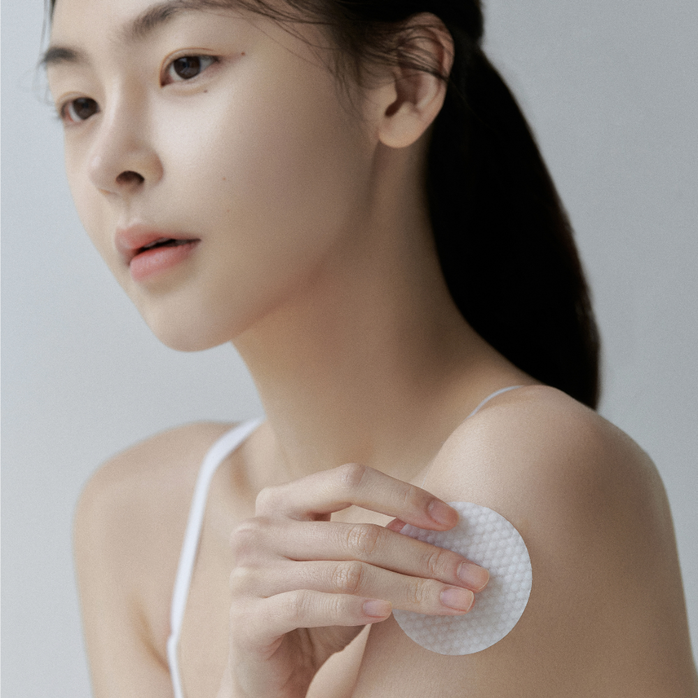 Celimax Jiwoogae One Step Body Brightening Pad - 132Sheets