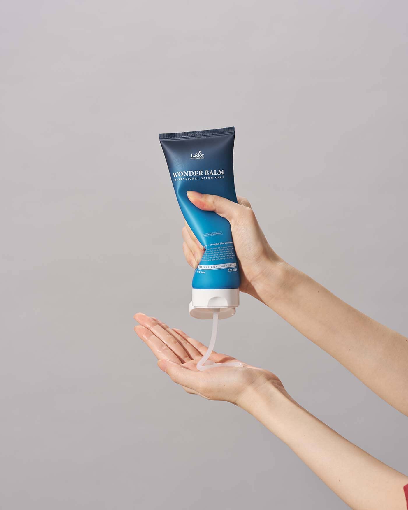 Lador Wonder Balm 200ml Moisturizing Hair Treatment Conditioner with Silk Protein